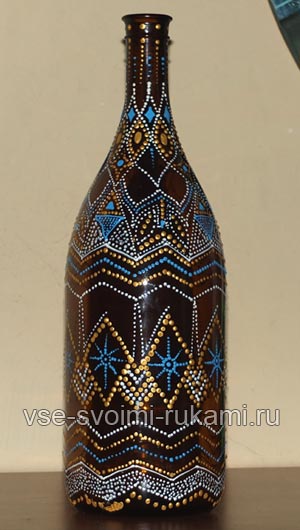 точечная роспись бутылки